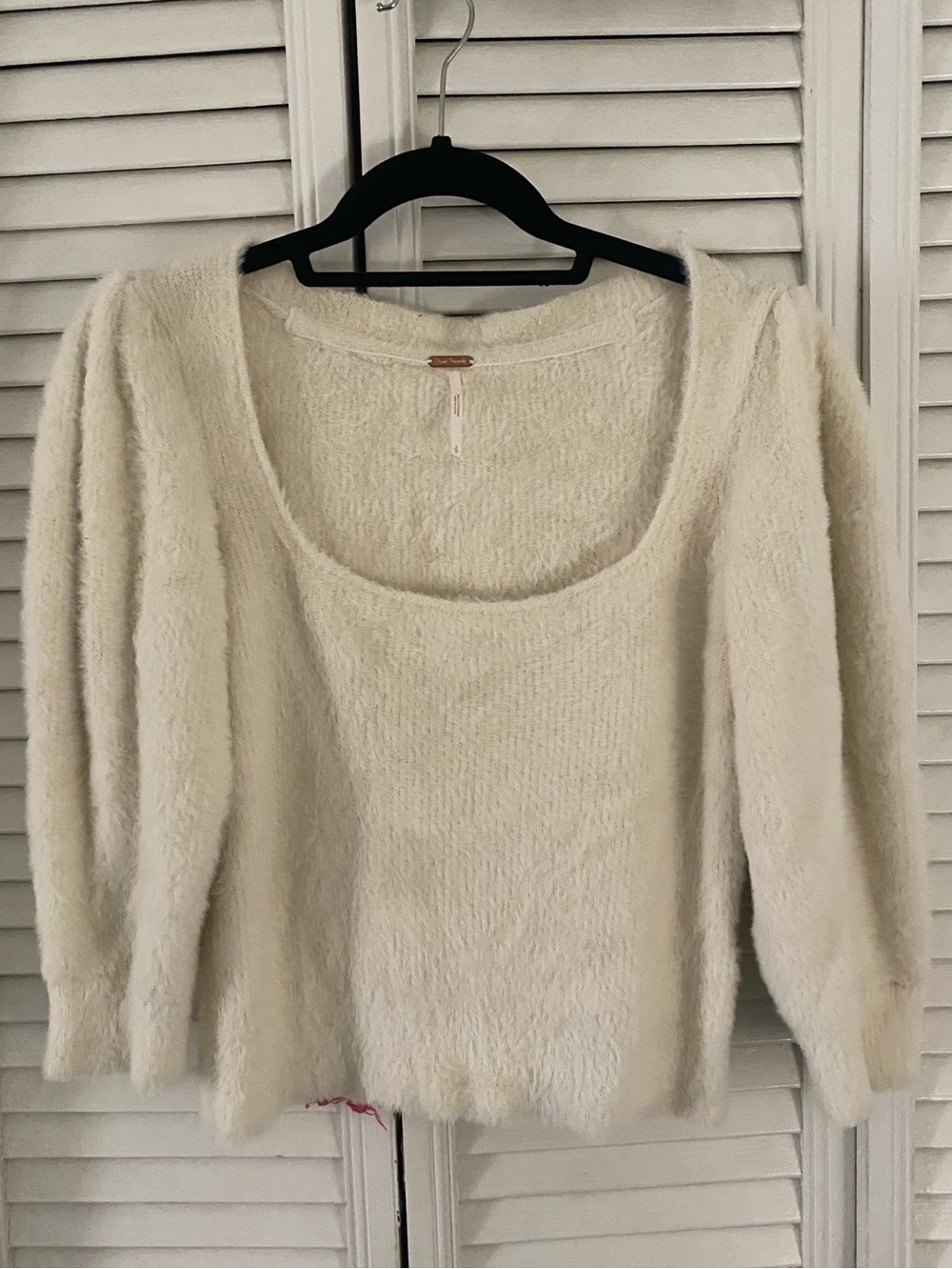Free People Cream Scoop Neck Plush Cashmere Knit Sweater